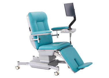 La dialisi elettrica presiede la sedia del disegno del sangue per gli ambulatori di emodialisi