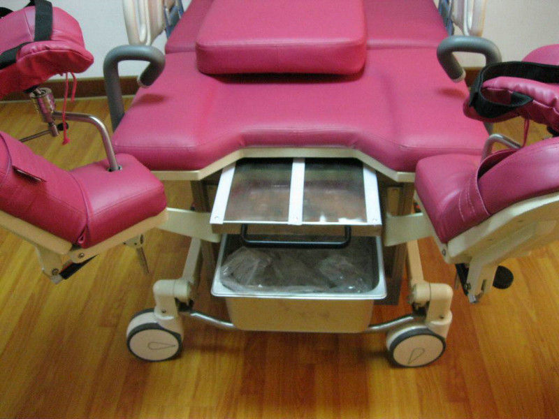 La sedia ginecologica mobile, LDR elettrico inserisce con il bordo capo dell'ABS