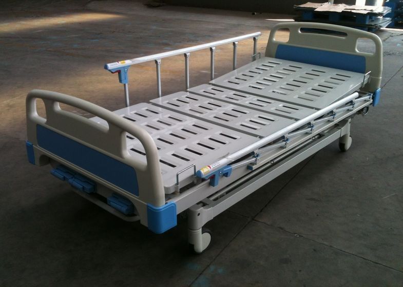 Quattro letto manuale dell'ospedale trattato anti ruggine ICU delle manovelle con la funzione di CPR